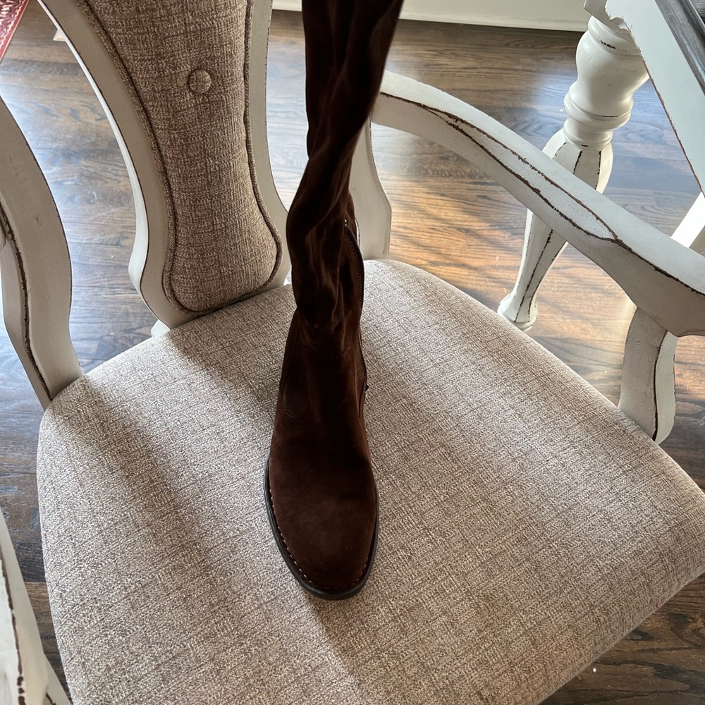 Brand new in box. Brown suede knee boots by BORN. Size 8.5